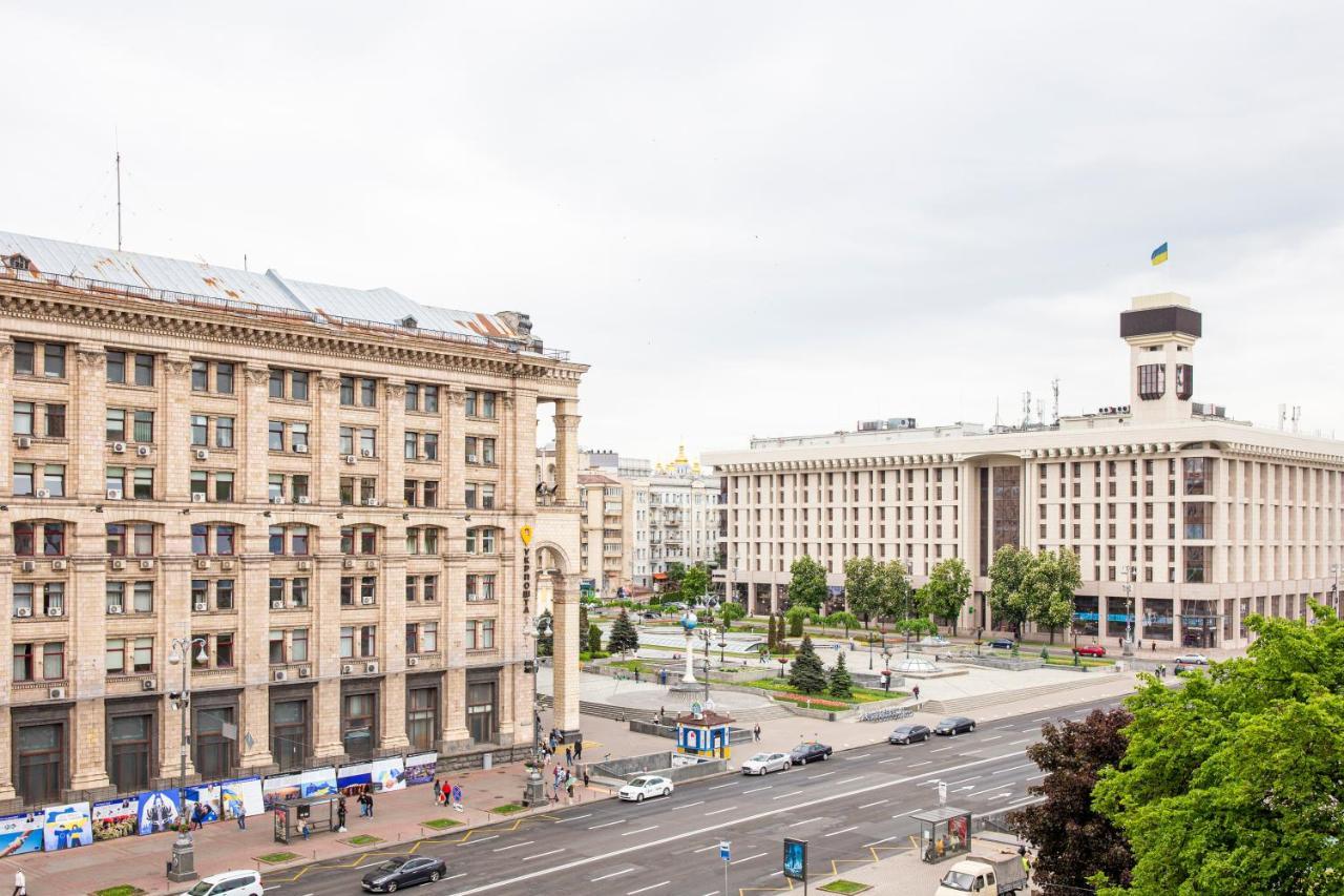 Апартаменти 4-Кімнатні В Центрі Києва М. Хрещатик Kiev Esterno foto